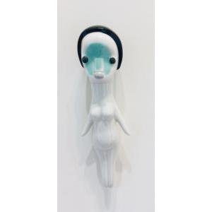 加藤權 white doll